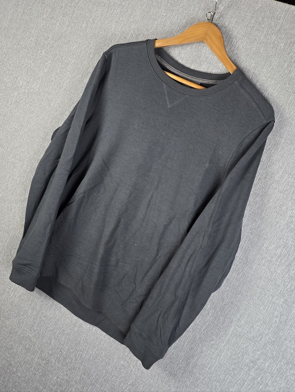 Free Fly Bamboo Blend Crew Neck Performance Sweatshirt Gray Mens M